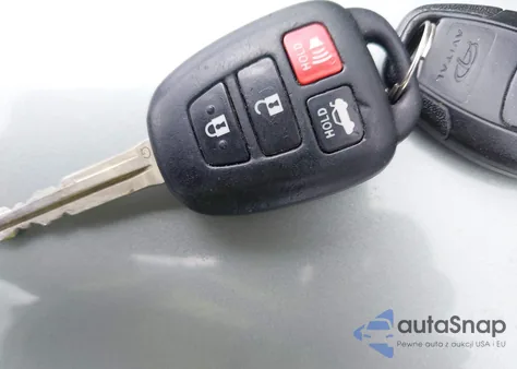 2013 Toyota Camry Se из США, поврежденный, VIN 4T1BF1FK6DU283519